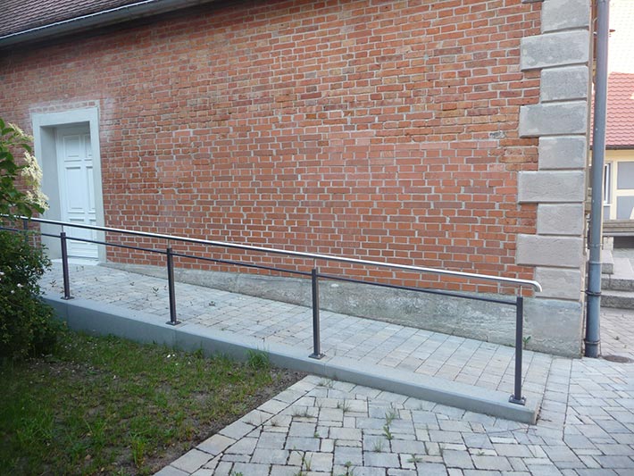 Dorferneuerung barrierefreier Zugang