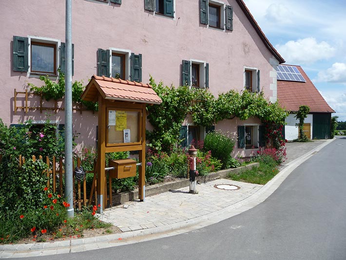 Neudorf Dietenholz Anschlagtafel